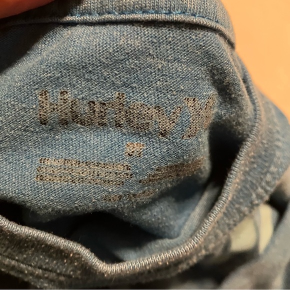 Hurley Blue Long-Sleeve Logo Tee with Green Accent - Picture 4 of 4